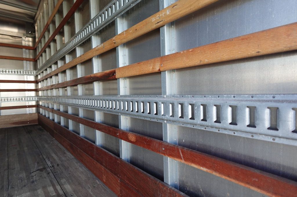 2022 Isuzu NPR HD (16ft Box w/ Lift Gate) - 22938146 - 15