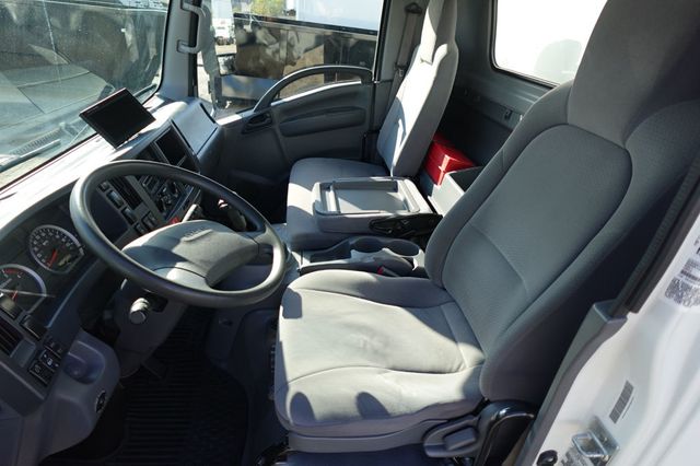 2022 Isuzu NPR HD (16ft Box w/ Lift Gate) - 22938146 - 30