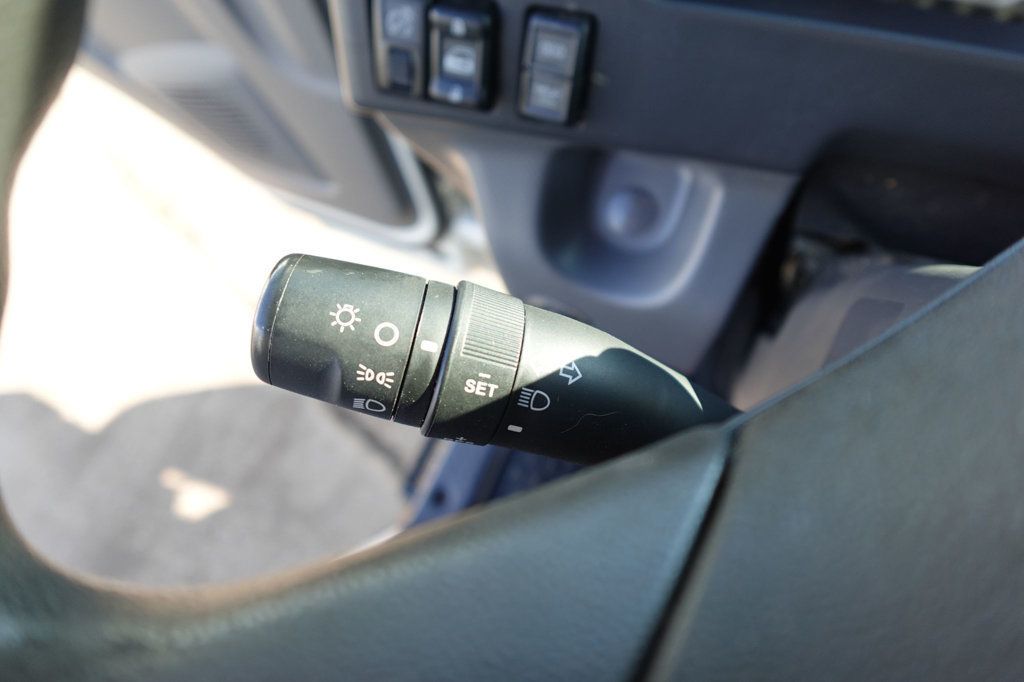 2022 Isuzu NPR HD (16ft Box w/ Lift Gate) - 22938146 - 35