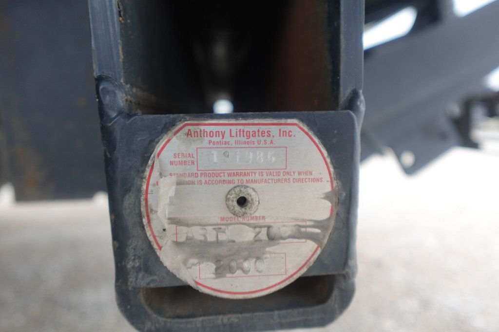 2022 Isuzu NPR HD (18ft Box with Lift Gate) - 22935971 - 16