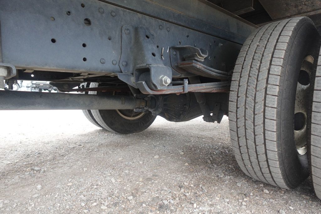2022 Isuzu NPR HD (18ft Box with Lift Gate) - 22935971 - 26