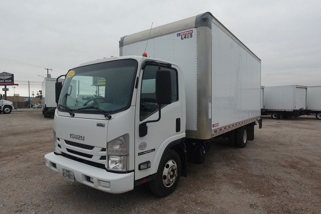 2022 Isuzu NPR HD (18ft Box with Lift Gate) - 22935971 - 2