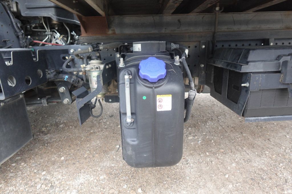 2022 Isuzu NPR HD (18ft Box with Lift Gate) - 22935971 - 29