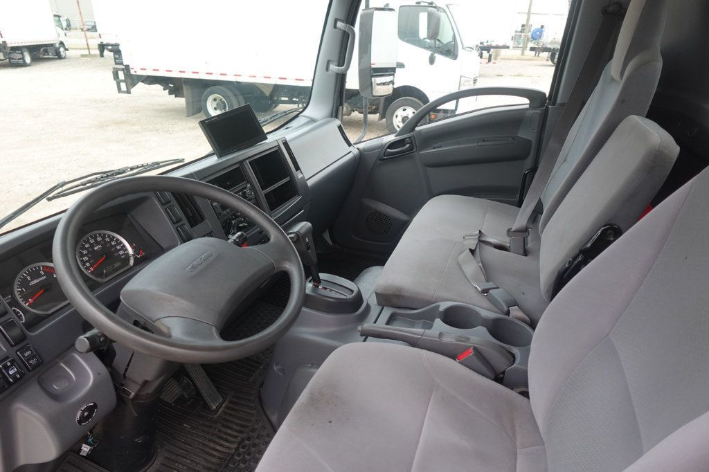2022 Isuzu NPR HD (18ft Box with Lift Gate) - 22935971 - 34