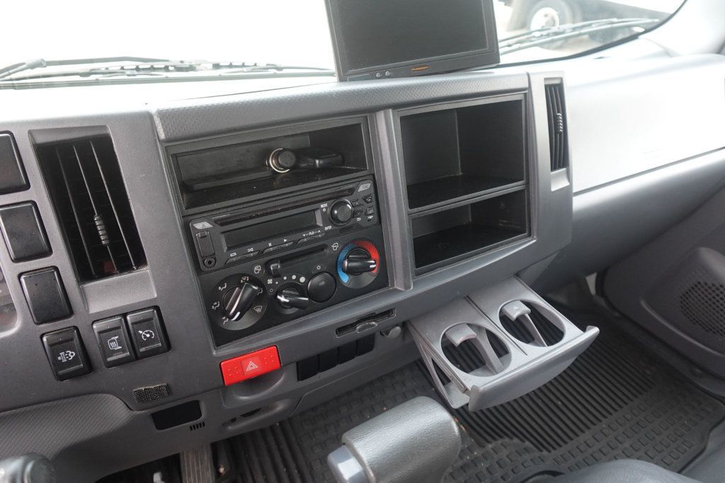 2022 Isuzu NPR HD (18ft Box with Lift Gate) - 22935971 - 41
