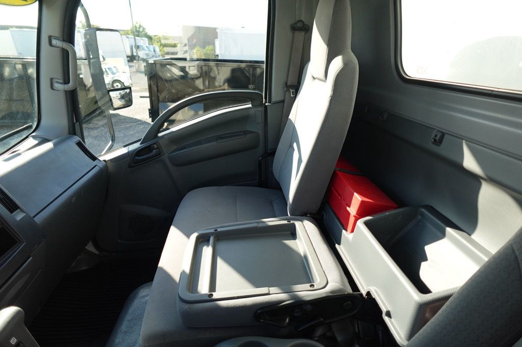 2022 Isuzu NPR HD (18ft Box w/ Lift Gate) - 22938146 - 31