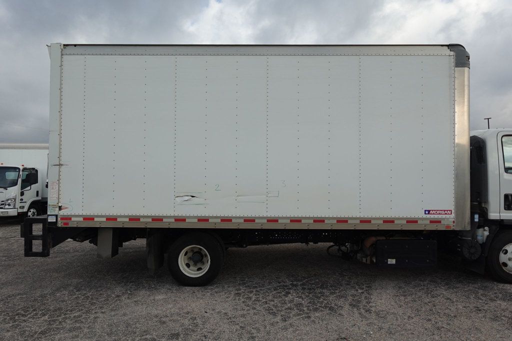 2022 Isuzu NPR HD (18ft Box w/ Lift Gate) - 22938163 - 9