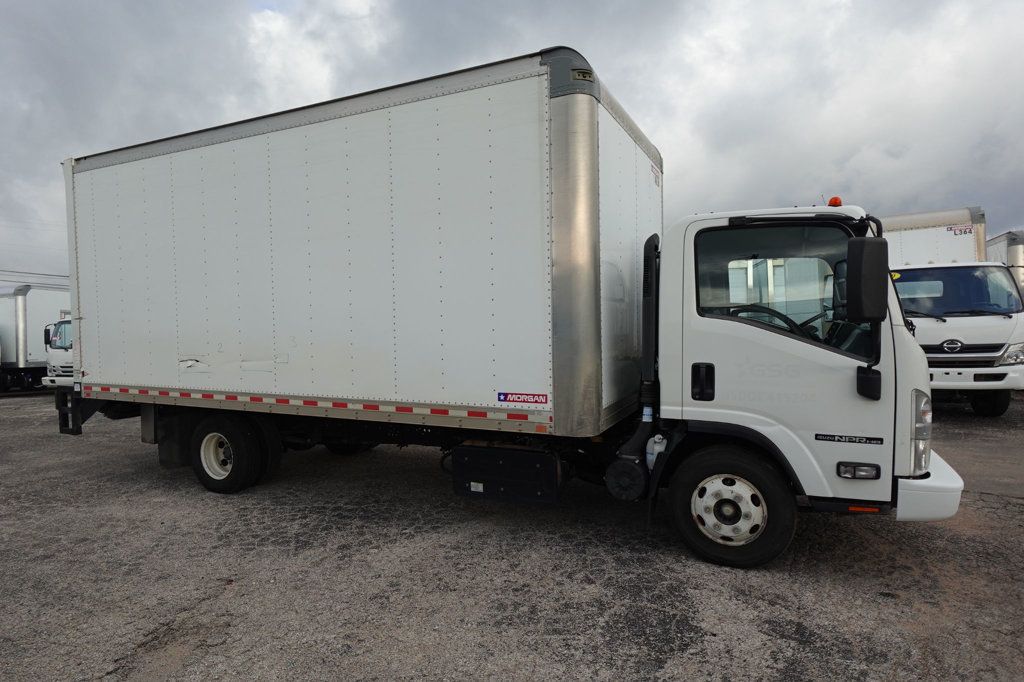 2022 Isuzu NPR HD (18ft Box w/ Lift Gate) - 22938163 - 11