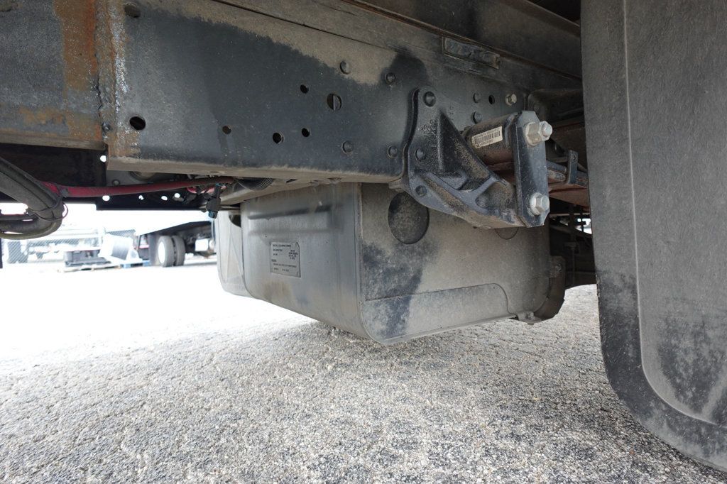 2022 Isuzu NPR HD (18ft Box w/ Lift Gate) - 22938163 - 15