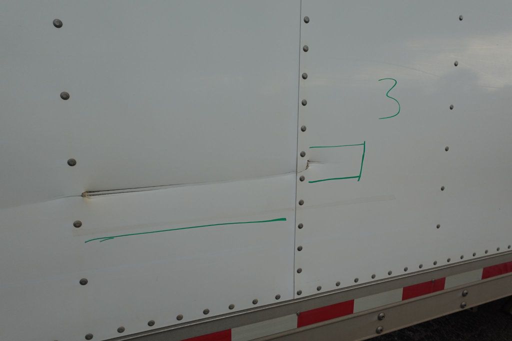 2022 Isuzu NPR HD (18ft Box w/ Lift Gate) - 22938163 - 17