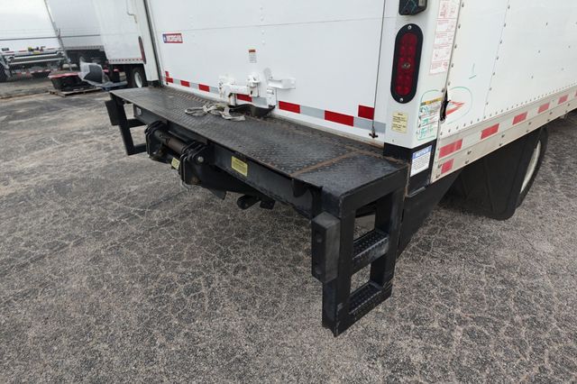 2022 Isuzu NPR HD (18ft Box w/ Lift Gate) - 22938163 - 19