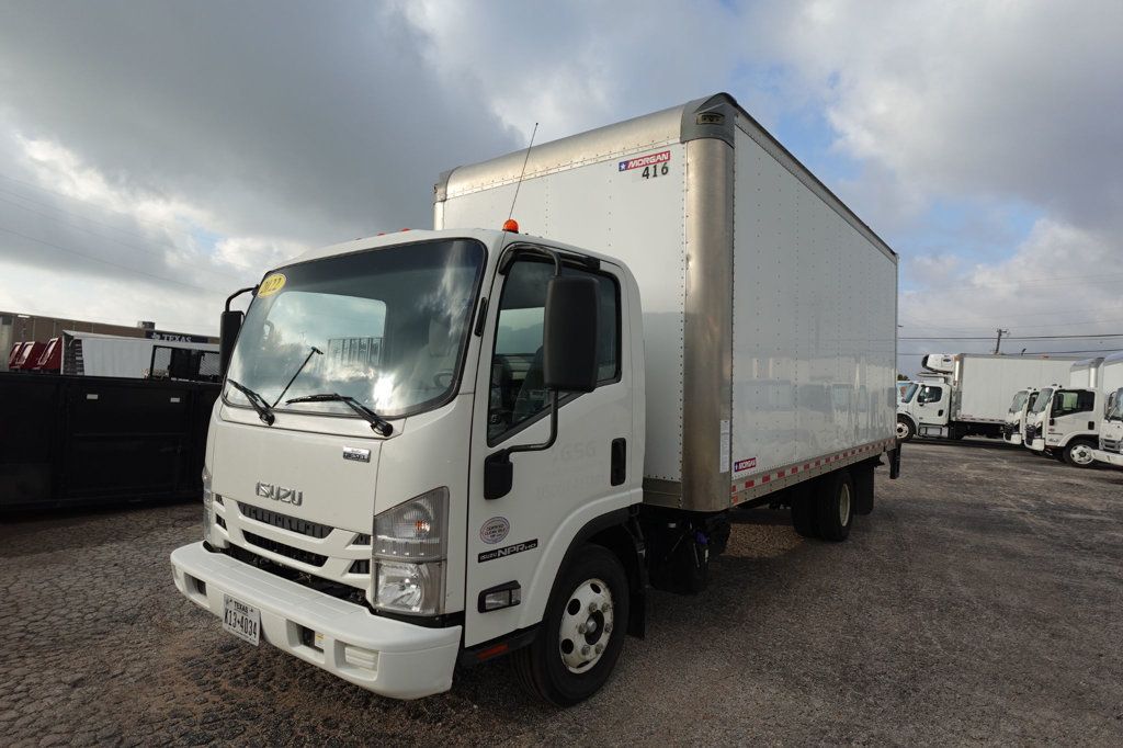2022 Isuzu NPR HD (18ft Box w/ Lift Gate) - 22938163 - 2