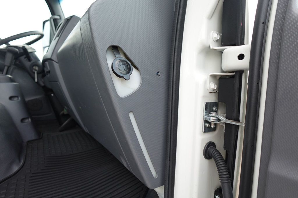 2022 Isuzu NPR HD (18ft Box w/ Lift Gate) - 22938163 - 62