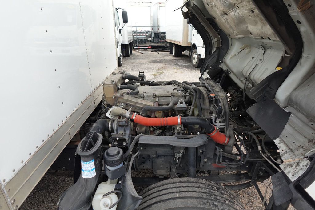 2022 Isuzu NPR HD (18ft Box w/ Lift Gate) - 22938163 - 65