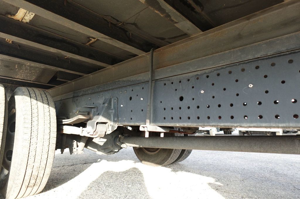 2022 Isuzu NPR HD (18ft Box w/ Lift Gate) - 22938530 - 12