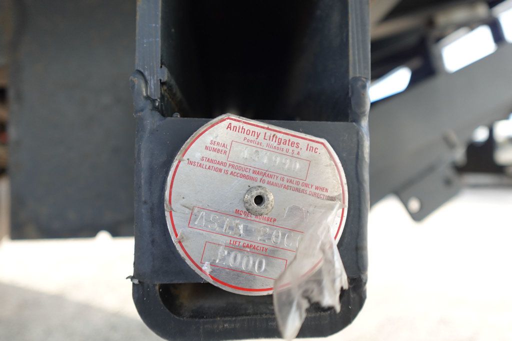 2022 Isuzu NPR HD (18ft Box w/ Lift Gate) - 22938530 - 17