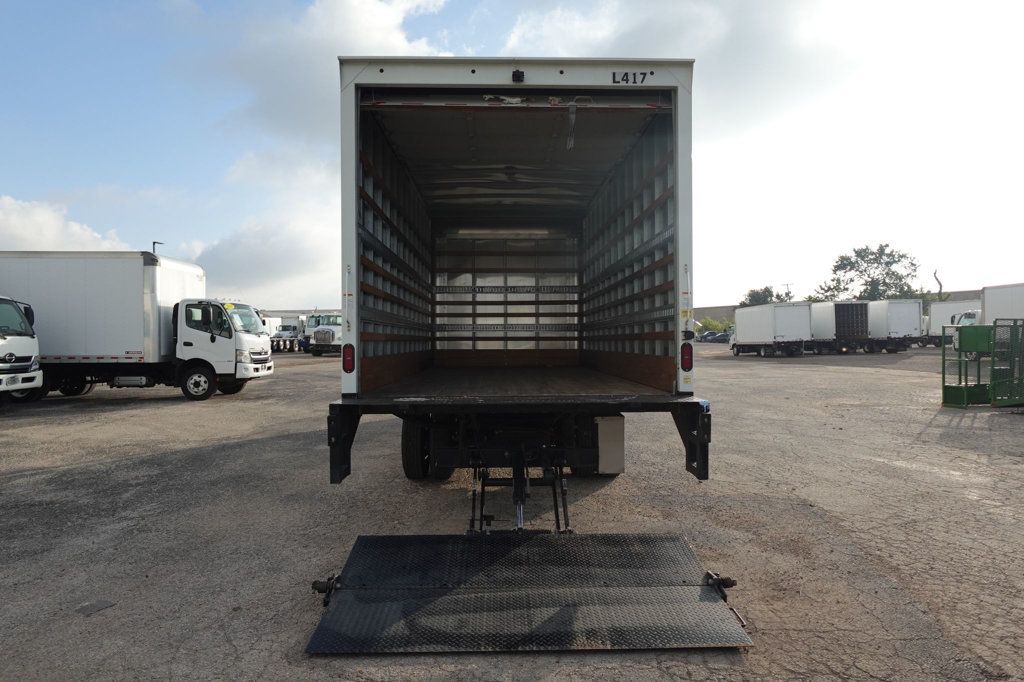 2022 Isuzu NPR HD (18ft Box w/ Lift Gate) - 22938530 - 19