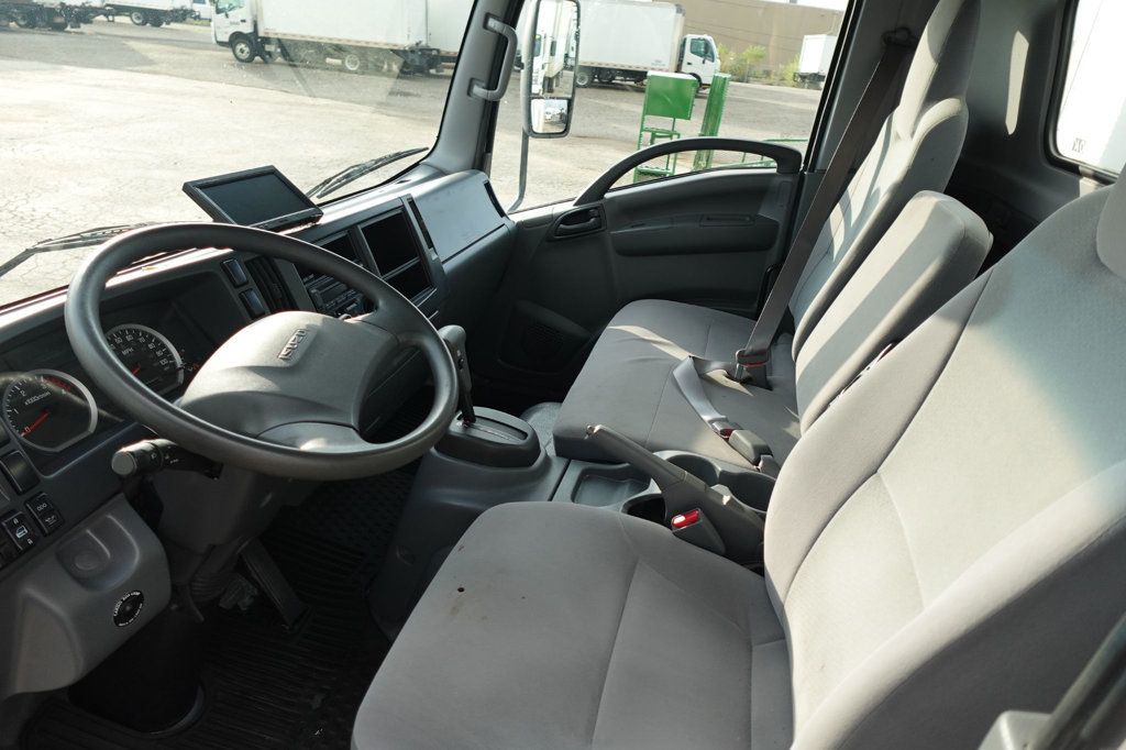 2022 Isuzu NPR HD (18ft Box w/ Lift Gate) - 22938530 - 35
