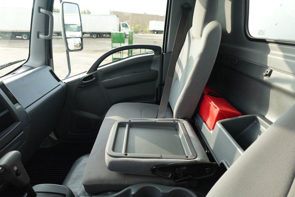 2022 Isuzu NPR HD (18ft Box w/ Lift Gate) - 22938530 - 37