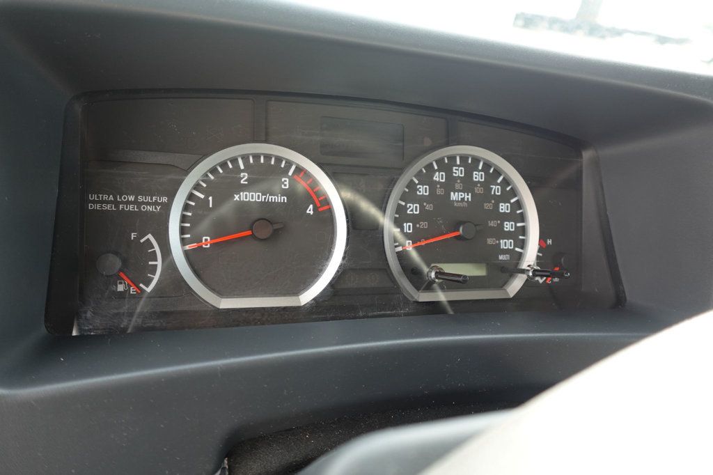 2022 Isuzu NPR HD (18ft Box w/ Lift Gate) - 22938530 - 41