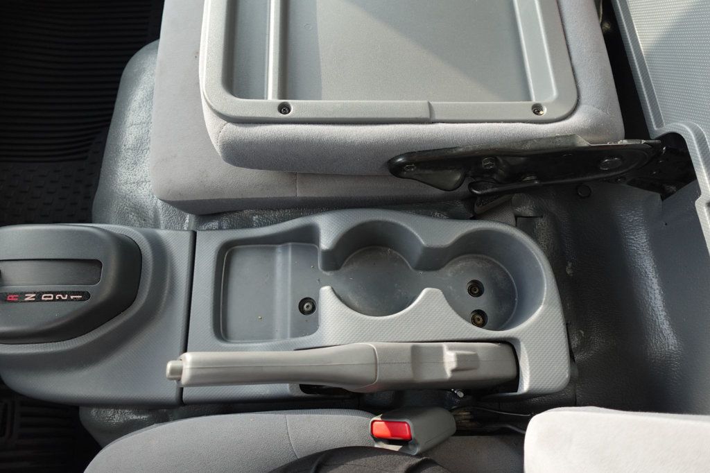 2022 Isuzu NPR HD (18ft Box w/ Lift Gate) - 22938530 - 49