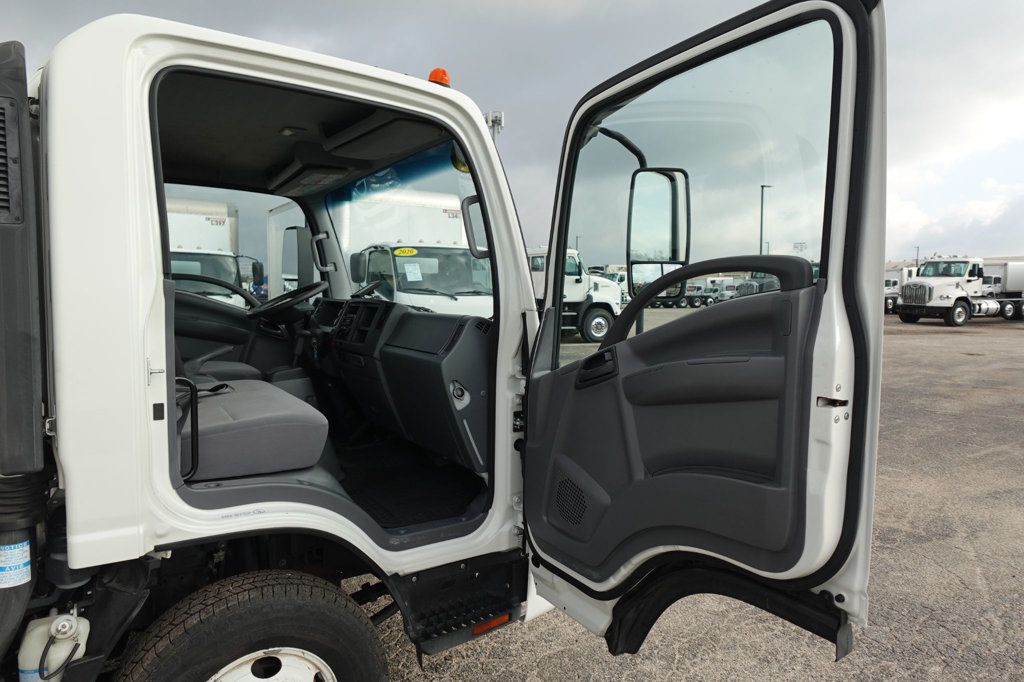 2022 Isuzu NPR HD (18ft Box w/ Lift Gate) - 22938530 - 53