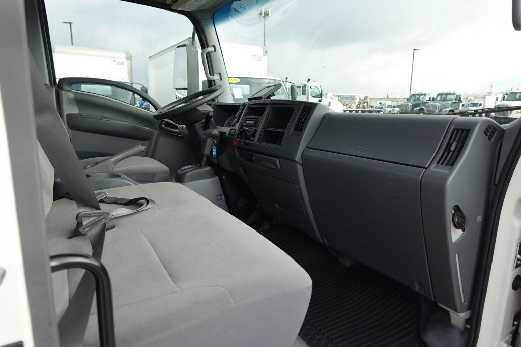 2022 Isuzu NPR HD (18ft Box w/ Lift Gate) - 22938530 - 55