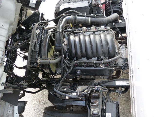 2022 Isuzu NPR HD 6.6L V8 GAS*TILT CAB*DRW*16' "ROCKPORT" BOX*2,200LB "MAXON" LIFT - 22987455 - 9