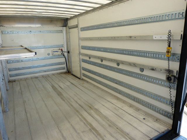 2022 Isuzu NPR HD 6.6L V8 GAS*TILT CAB*DRW*16' "ROCKPORT" BOX*2,200LB "MAXON" LIFT - 22987455 - 21