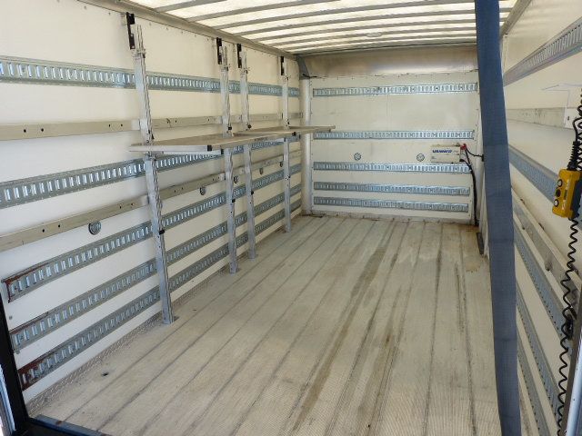 2022 Isuzu NPR HD 6.6L V8 GAS*TILT CAB*DRW*16' "ROCKPORT" BOX*2,200LB "MAXON" LIFT - 22987455 - 22