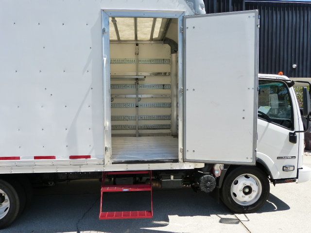 2022 Isuzu NPR HD 6.6L V8 GAS*TILT CAB*DRW*16' "ROCKPORT" BOX*2,200LB "MAXON" LIFT - 22987455 - 25