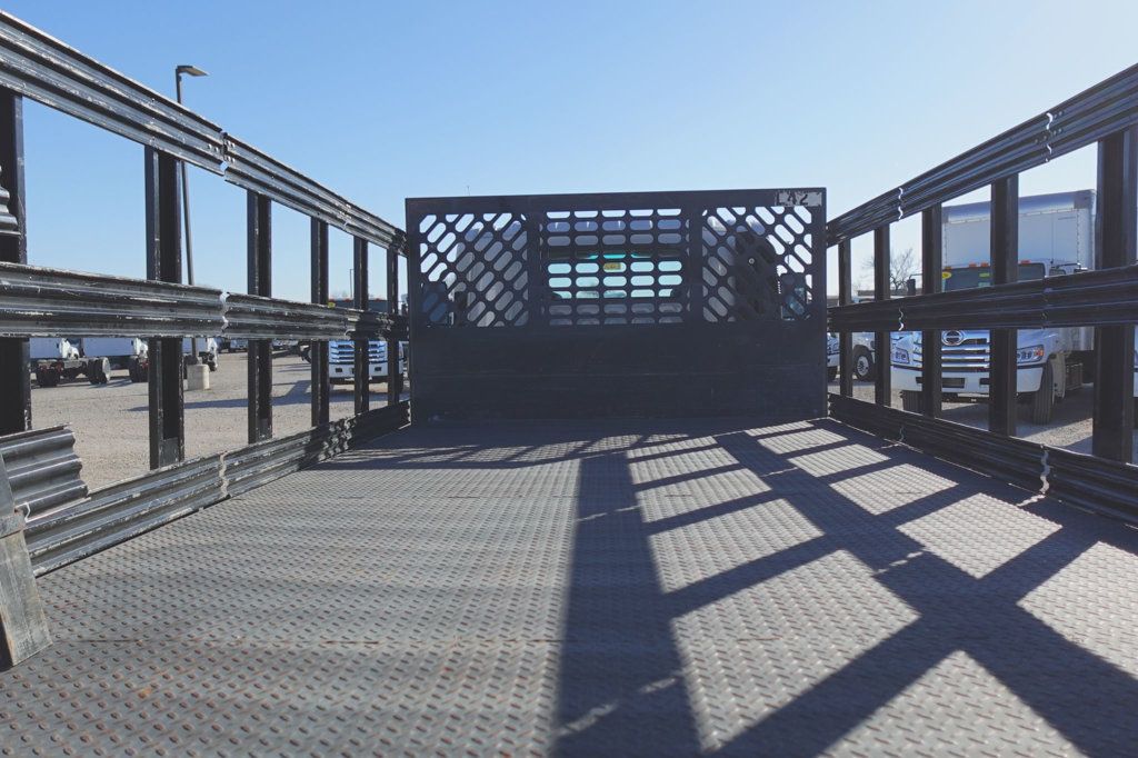 2022 Isuzu NRR (16ft Stakebed w/ Lift Gate) - 22973881 - 11