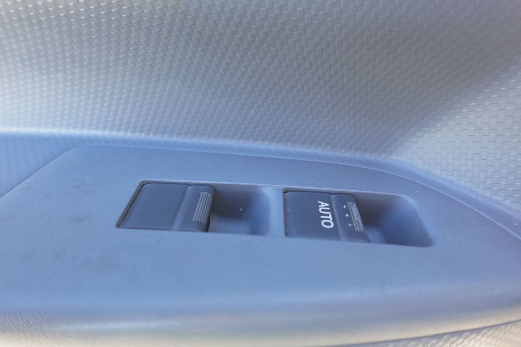 2022 Isuzu NRR (16ft Stakebed w/ Lift Gate) - 22973881 - 16