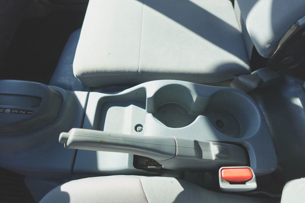 2022 Isuzu NRR (16ft Stakebed w/ Lift Gate) - 22973881 - 22