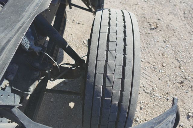 2022 Isuzu NRR (16ft Stakebed w/ Lift Gate) - 22973881 - 40