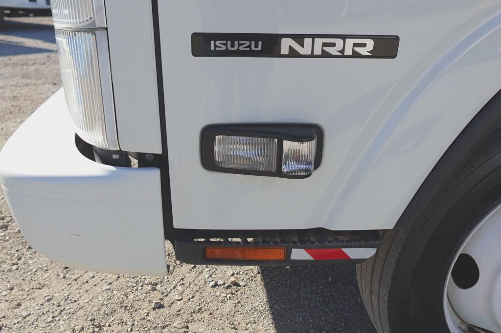 2022 Isuzu NRR (16ft Stakebed w/ Lift Gate) - 22973881 - 47