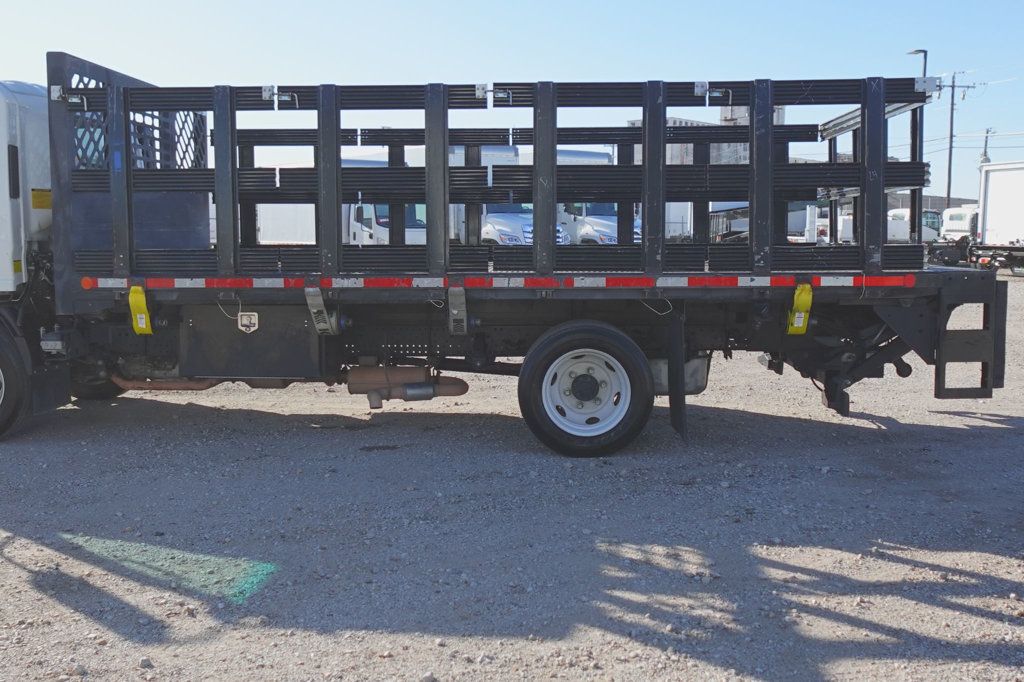 2022 Isuzu NRR (16ft Stakebed w/ Lift Gate) - 22973881 - 4