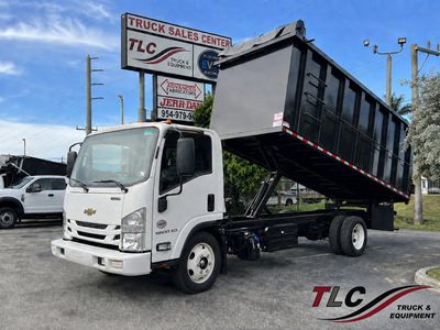 2022 Isuzu NRR