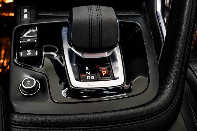 2022 Jaguar E-PACE P250 AWD SE - 22940066 - 18