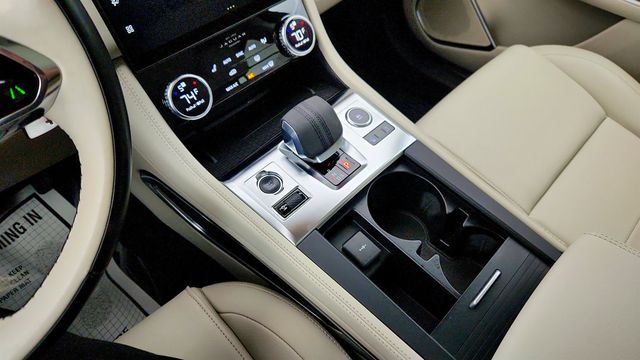 2022 Jaguar F-PACE P250 AWD - 22971188 - 16