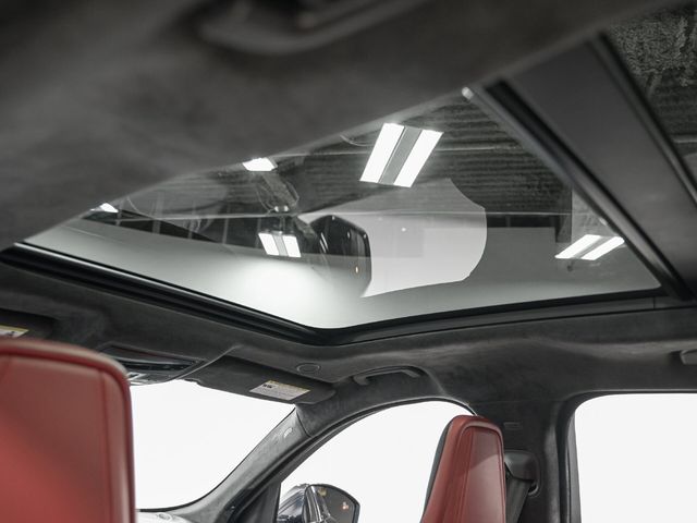2022 Jaguar F-PACE SVR - 23084429 - 24
