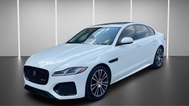 2022 Jaguar XF R-Dynamic SE Sedan AWD - 23060085 - 14