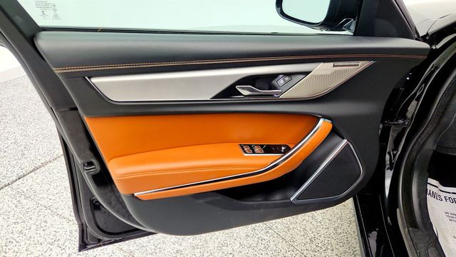 2022 Jaguar XF R-Dynamic SE Sedan AWD w/ 16 Way Heatd/Cooled Massage Seats, ACC - 22968127 - 10