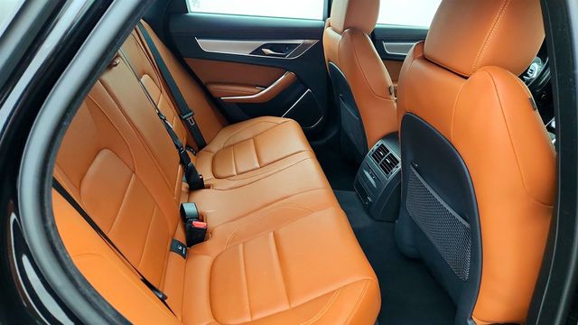 2022 Jaguar XF R-Dynamic SE Sedan AWD w/ 16 Way Heatd/Cooled Massage Seats, ACC - 22968127 - 22