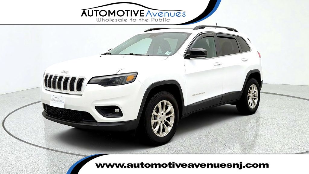 2022 Jeep Cherokee Latitude Lux 4x4 w/ Sun and Sound Group - 23088123 | Video 1
