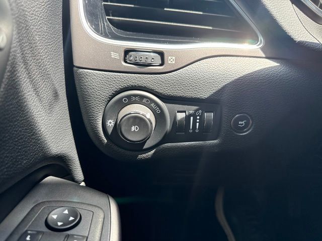 2022 Jeep Cherokee Limited 4x4 - 23045224 - 18