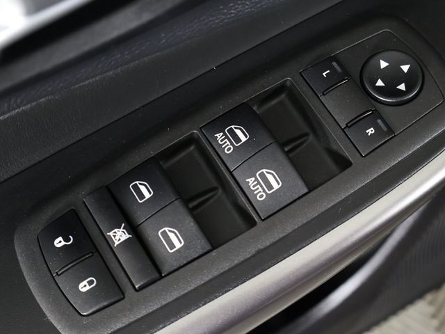 2022 Jeep Cherokee Limited 4x4 - 22946651 - 39