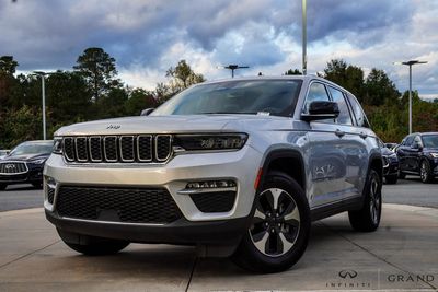 2022 Jeep Cherokee - 1C4PJMDX5ND525095
