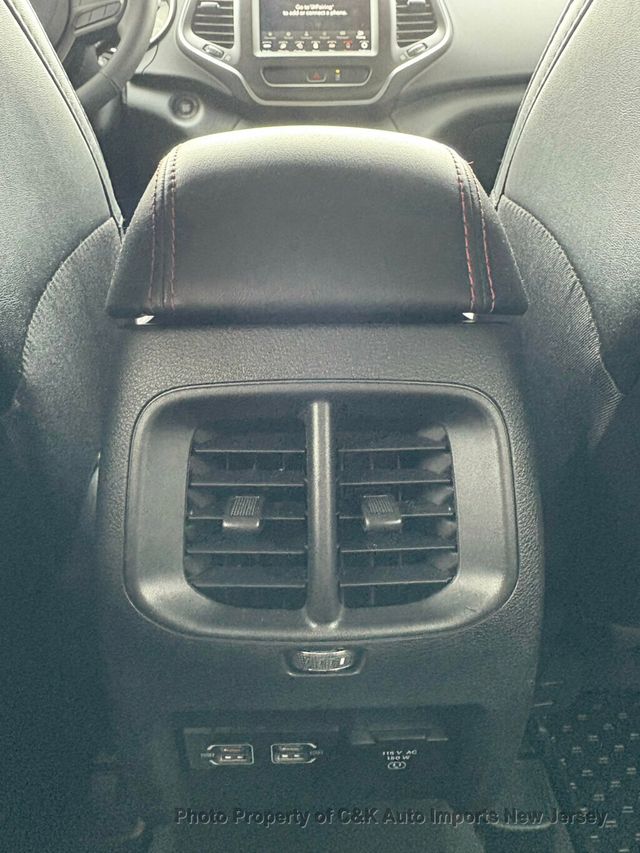 2022 Jeep Cherokee Trailhawk 4x4 - 22988165 - 39