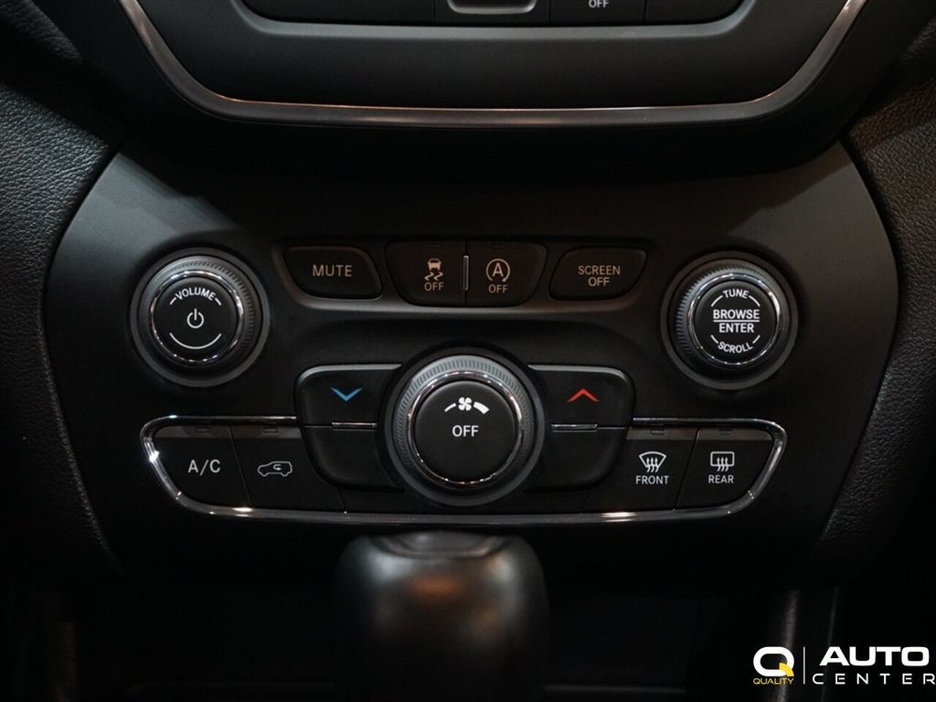 2022 Jeep Cherokee X 4x4 - 22977651 - 21